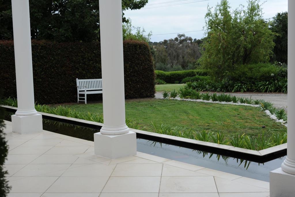 Norwood House Motel & Receptions Mornington Bagian luar foto